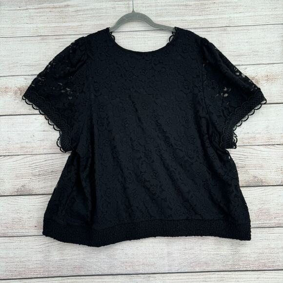 Torrid Stretch Lace Surplice Crop Top‎ Women's Size 4X Black - Picture 2 of 14
